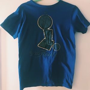 basketball tee